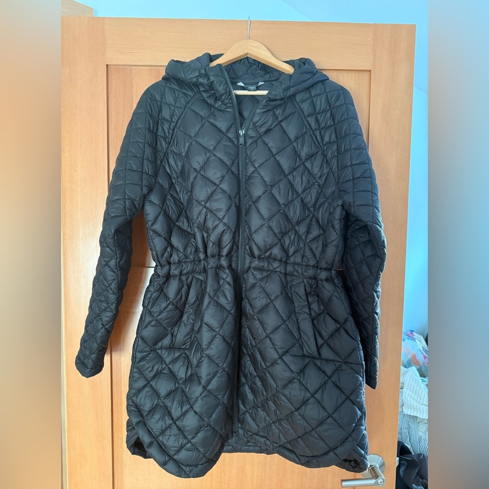 Athleta Whisper Puffer Jacket - Black XL